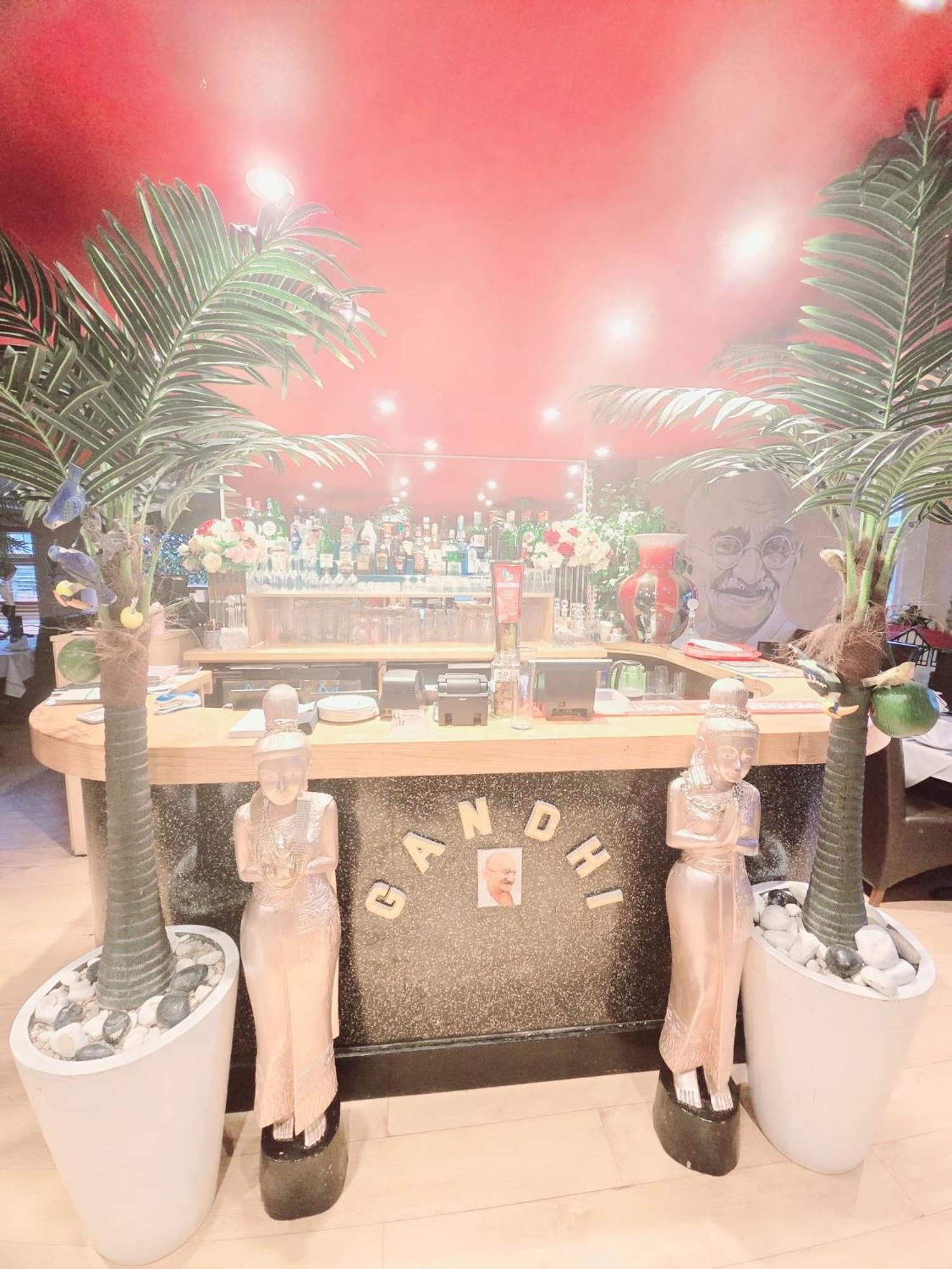 Kingswood Hotel Maidenhead Bagian luar foto